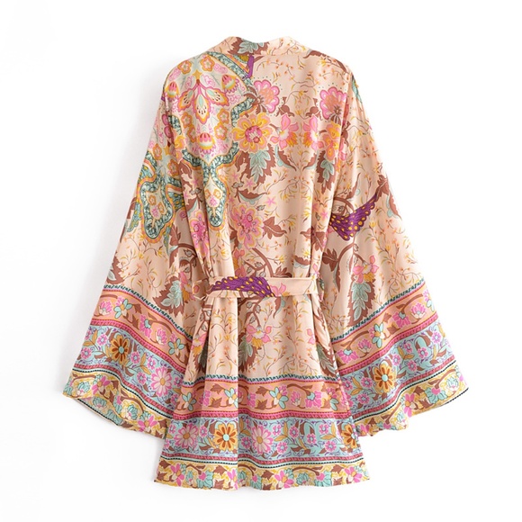 Floral Print Belted Kimono Cover up - Picture 4 of 8